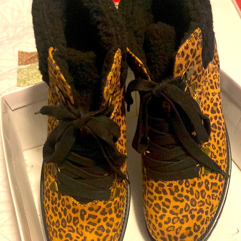 Ankle boots